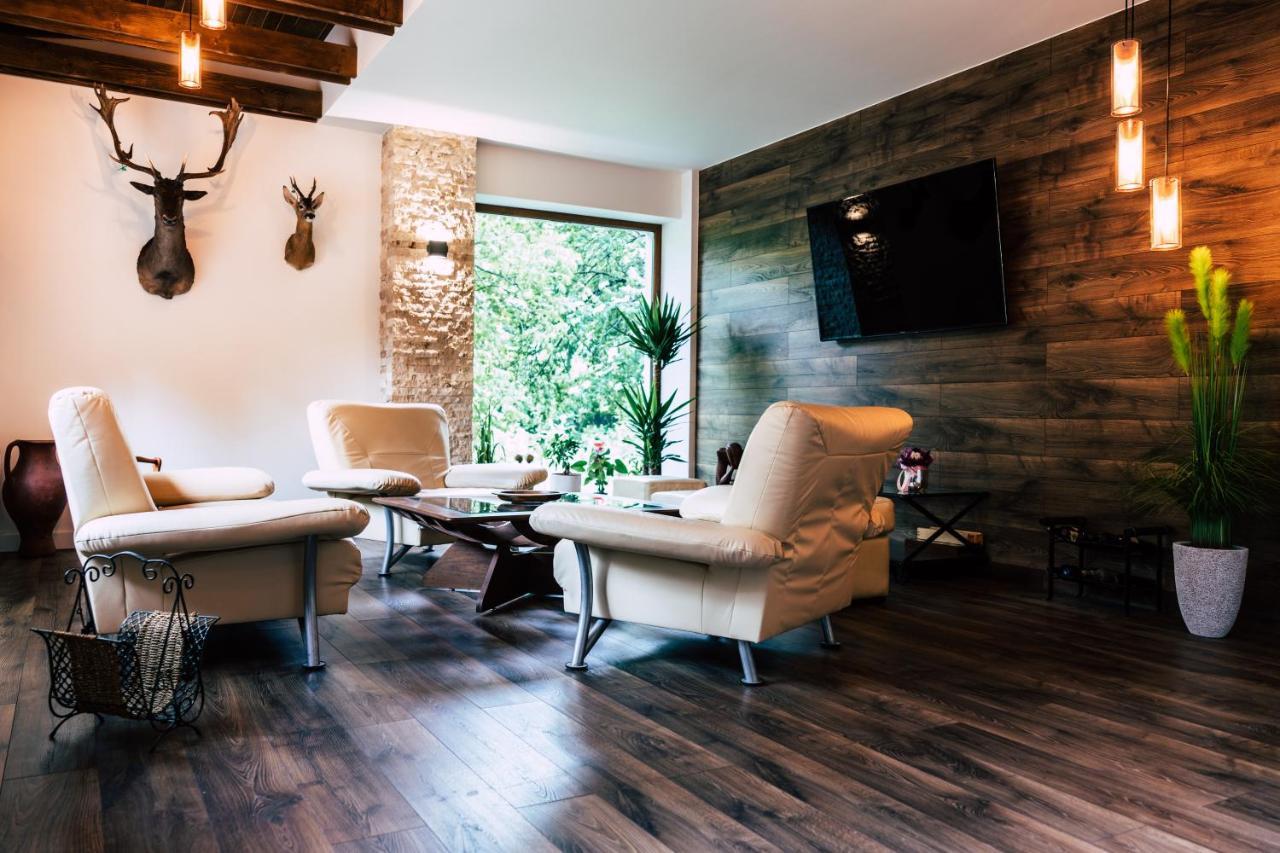 Mer Guest House B&B Brasov Ngoại thất bức ảnh