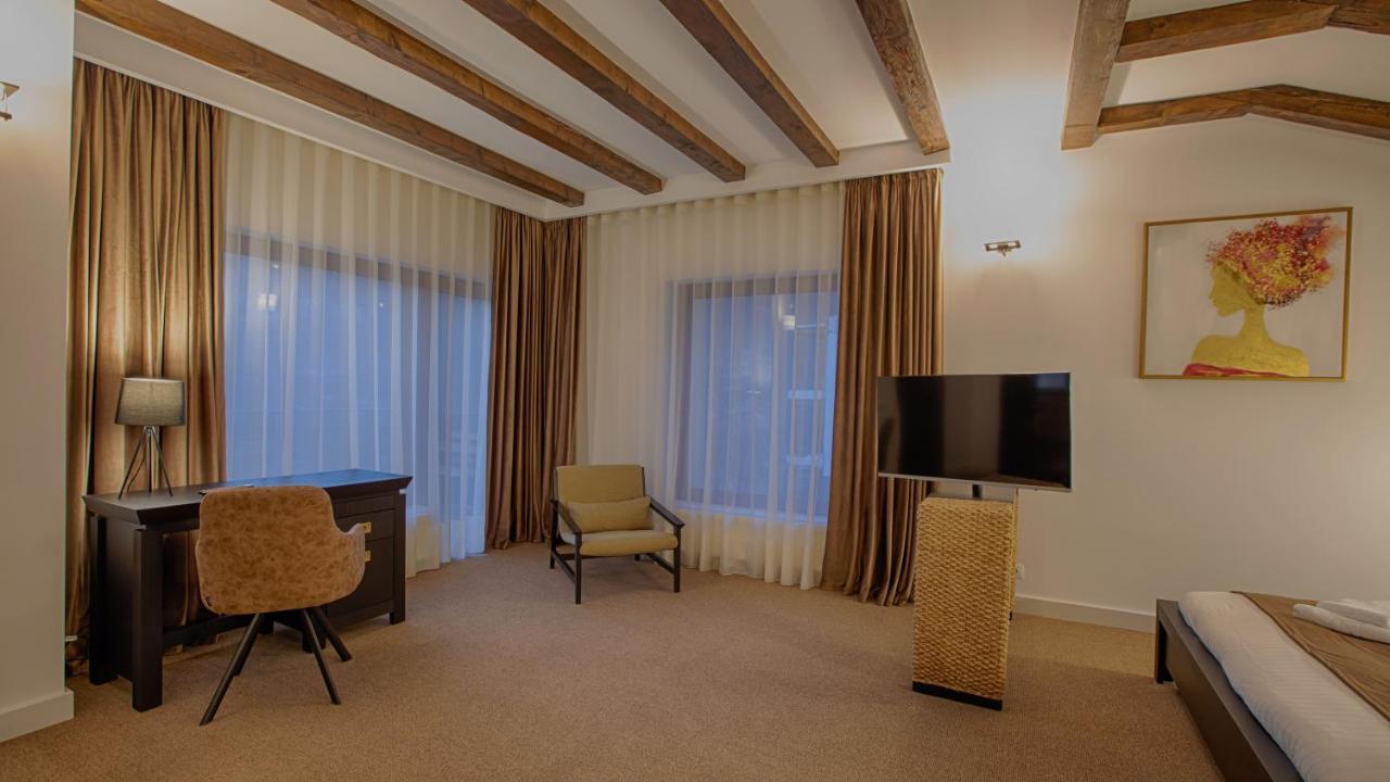 Mer Guest House B&B Brasov Ngoại thất bức ảnh